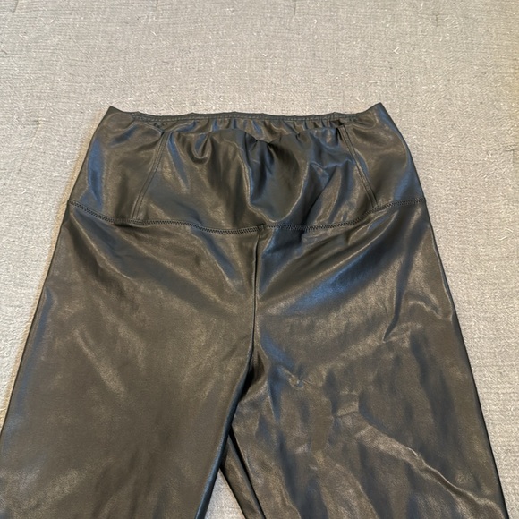 BNWT Aritzia Wilfred Free Daria Pant - Picture 6 of 8